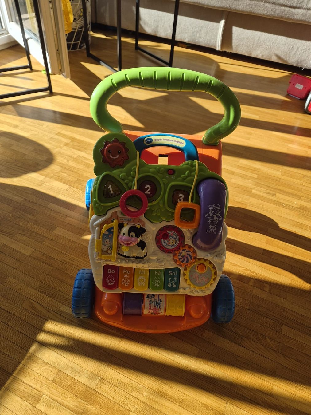 Vtech Giocattoli: Vtech Super Trotteur Parlant – Usato da Gland venduto da Fanny_28