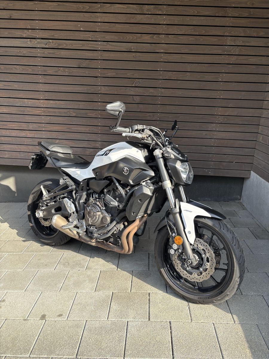 Yamaha Route: Yamaha MT07 2017 – D'occasion à Lenzburg par meier.kevin
