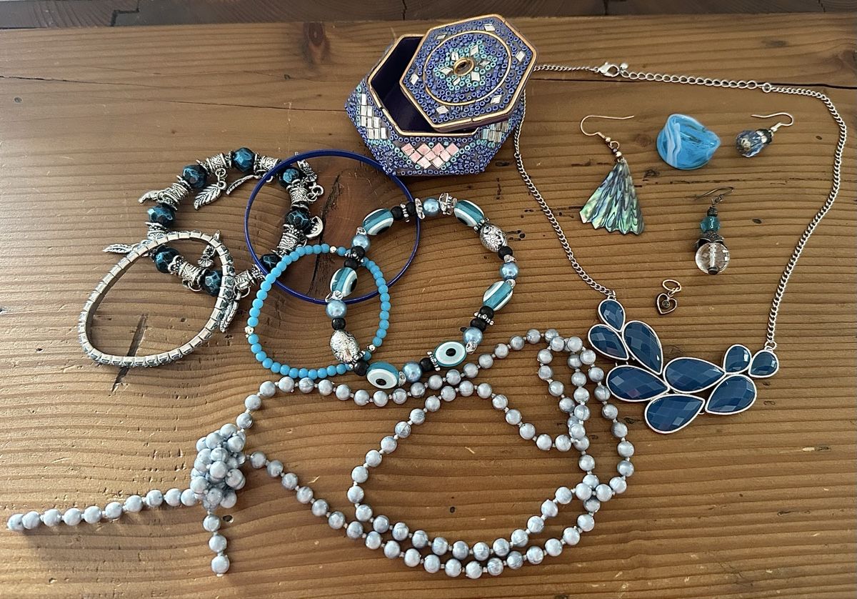 Altri gioielli: Modeschmuck Lot – Usato da Otelfingen venduto da Jupi07 2