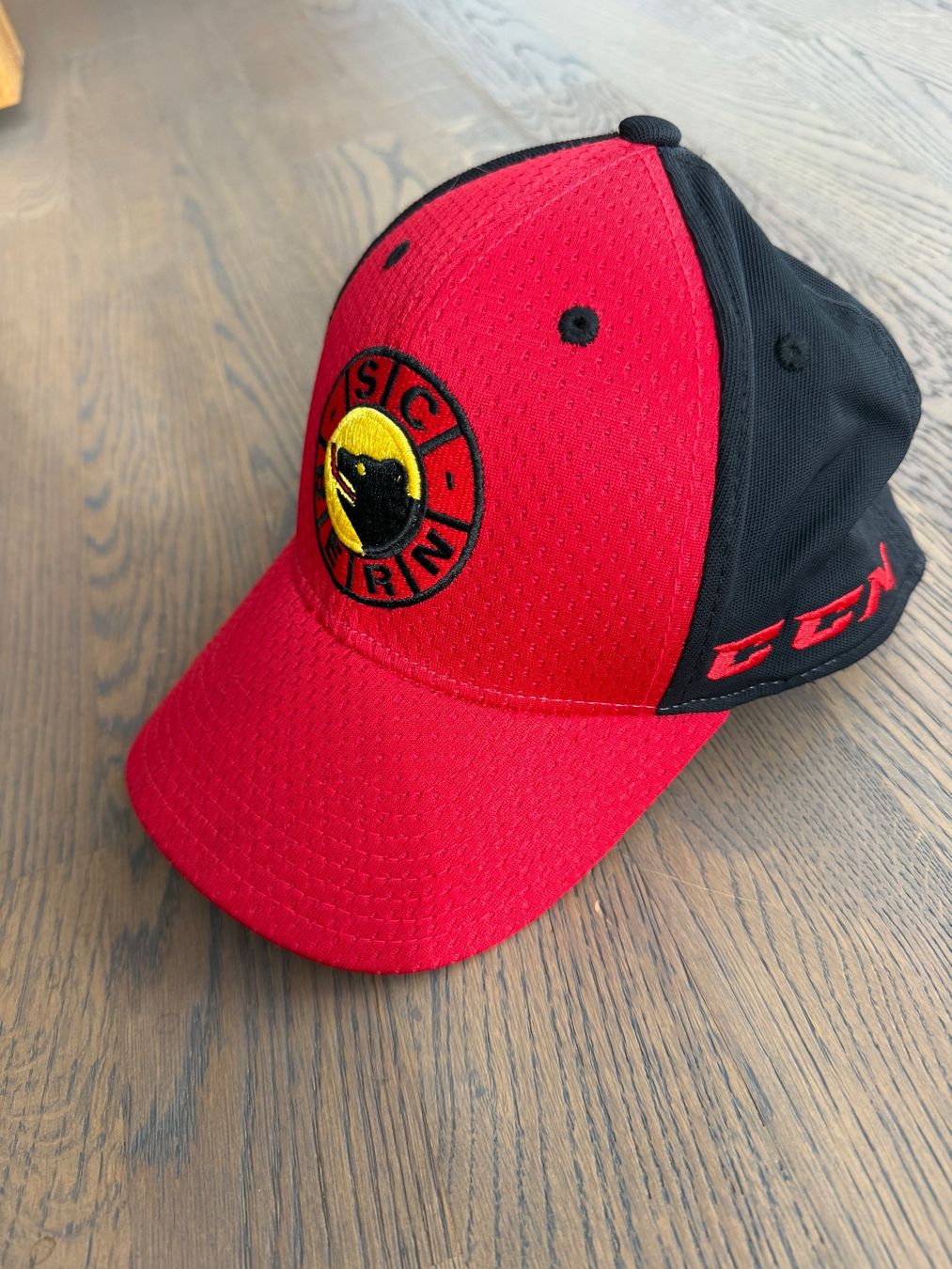 Sonstige Kleidung & Accessoires: SC Bern Cap / Kappe, Gr. L/XL – Neu (gemäss Beschreibung) aus Mühlethurnen von Fudoshin1 1