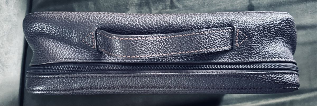 Longchamp Kosmetikkoffer: Longchamp Necessaire Kulturbeutel, Leder, Weekender, Reise – Neu (gemäss Beschreibung) aus Bülach von Snip4u 1
