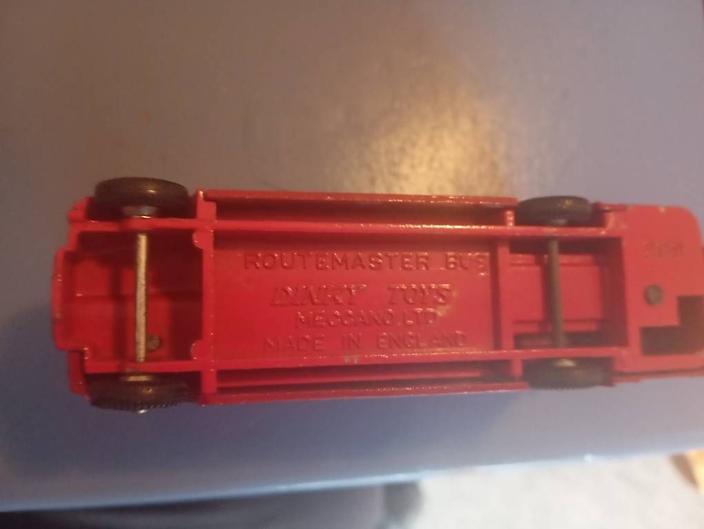 Modellini d'auto: London Bus Esso – Usato da Basel venduto da Petergunn 3