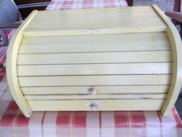 boîte à pain en bois avec tiroir à couverts