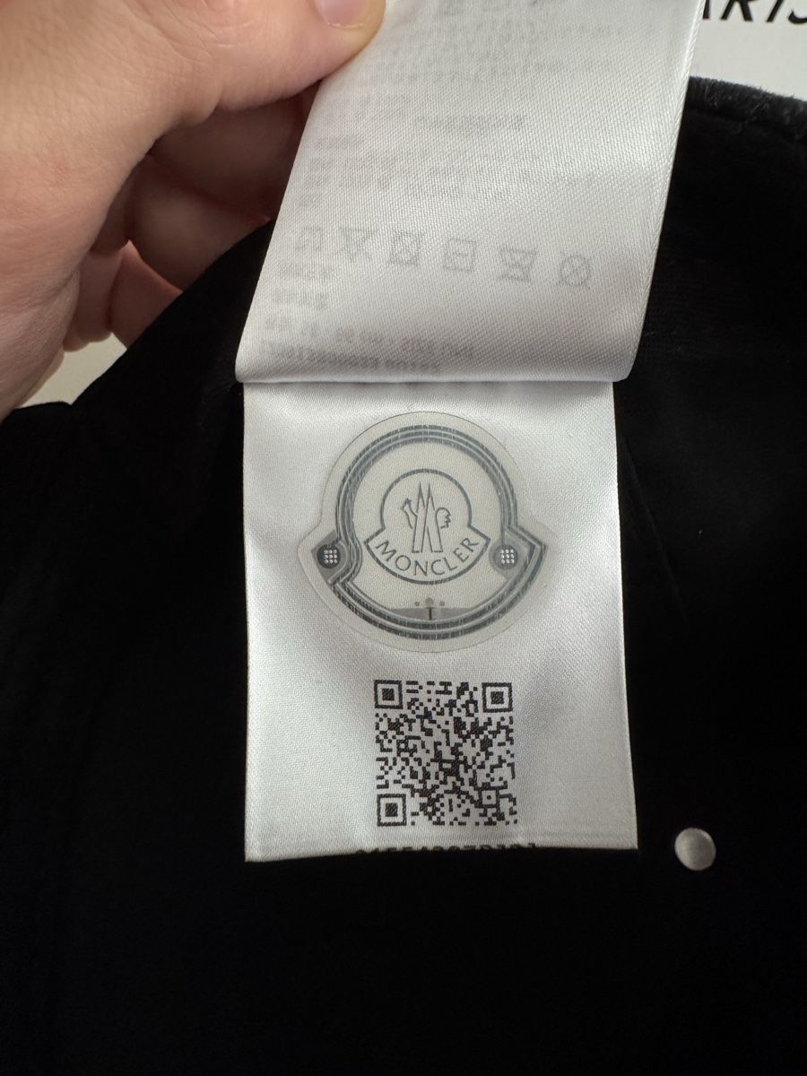 Moncler Hüte, Mützen & Caps: Moncler Logo Hat – Neu (gemäss Beschreibung) aus Origlio von sto_2pxf 3