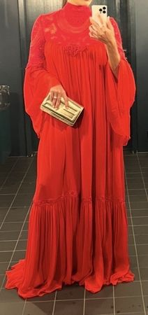 Costarellos Abendkleid – Rot – Maxikleid mit Spitze & Plisse