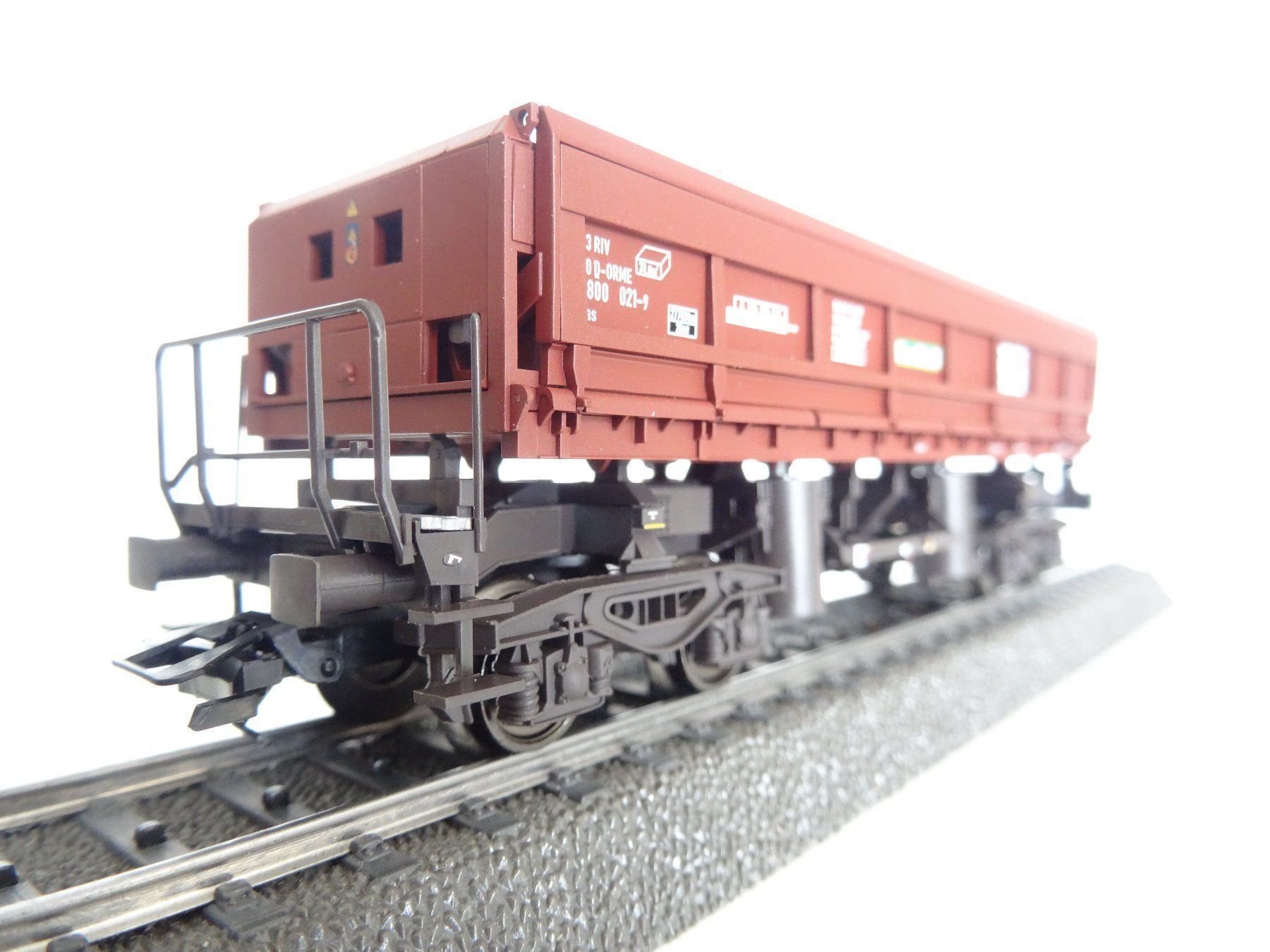 Märklin Modellini di ferrovie: Märklin. H0 48456 Seitenkippwagen – Nuovo e nell'imballaggio originale da Hochdorf venduto da Teger02 1