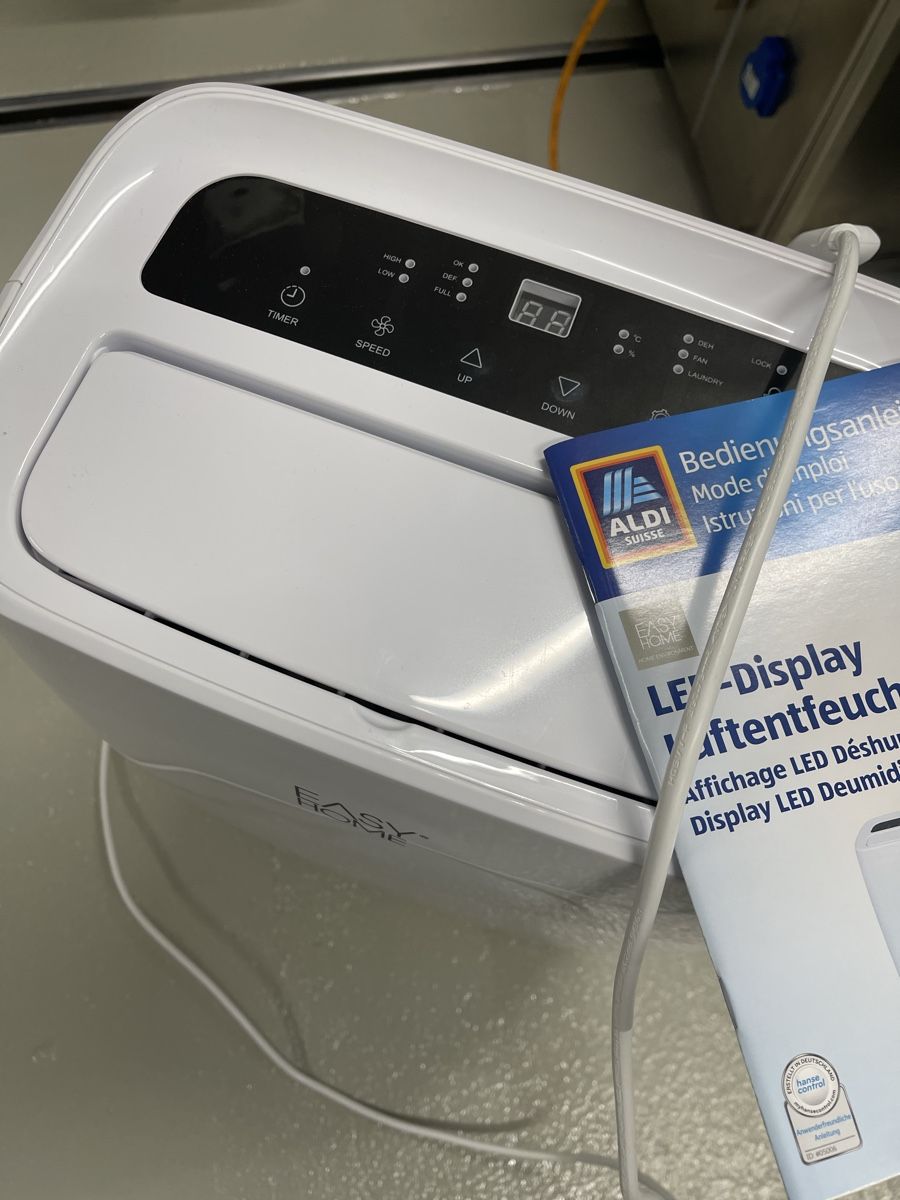 Luftentfeuchter: LED-Display Luftentfeuchter Easy Home Aldi neu – Neu (gemäss Beschreibung) aus Einsiedeln von gastroinventar 1