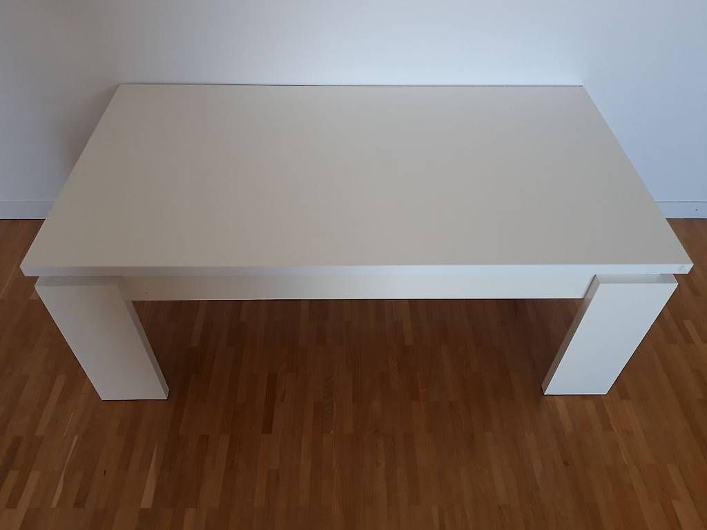 Tables: Couchtisch // Table basse // Coffee Table – D'occasion à Cologny par els_tvj8 1