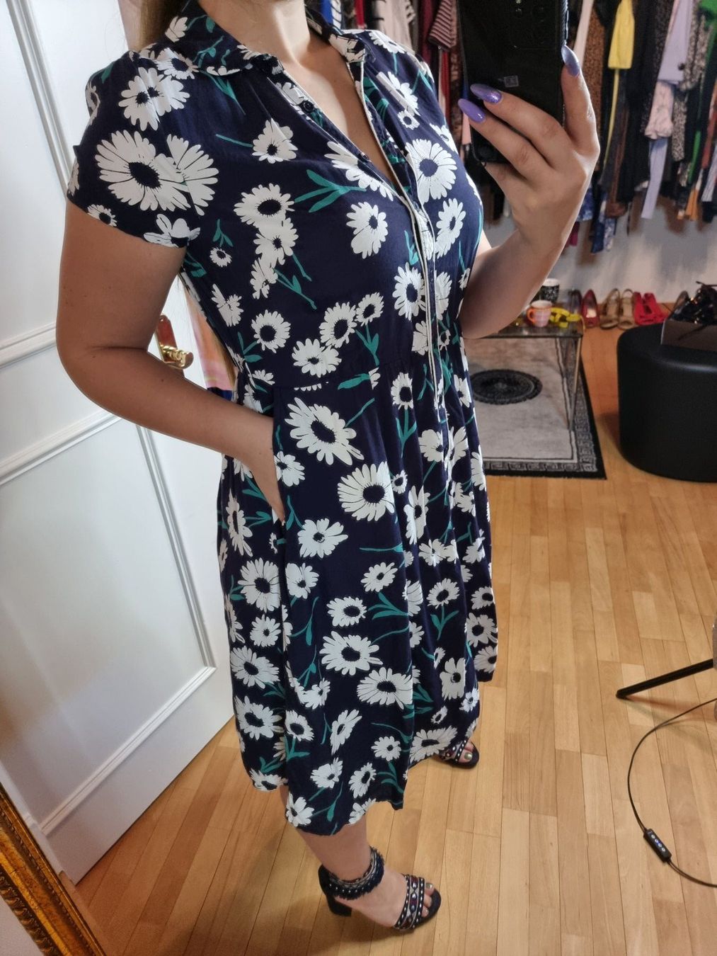 Vestiti: 🌺Kleid Größe 40/42🌺 – Usato da Wald ZH venduto da CapLux 2