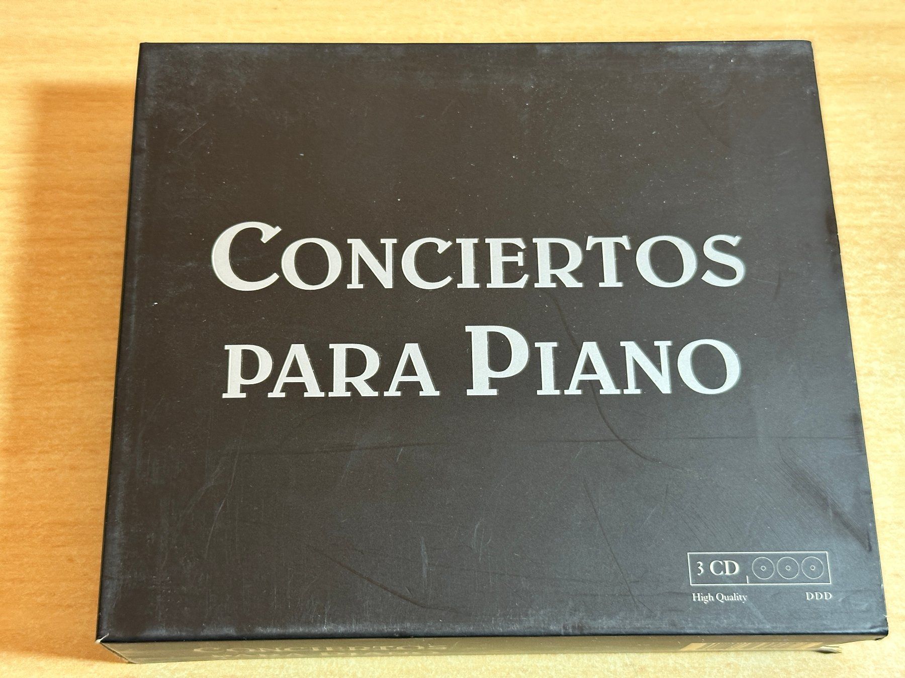 CDs: Various – Conciertos Para Piano 3 CD – Gebraucht aus Rikon im Tösstal von Alpenmutz