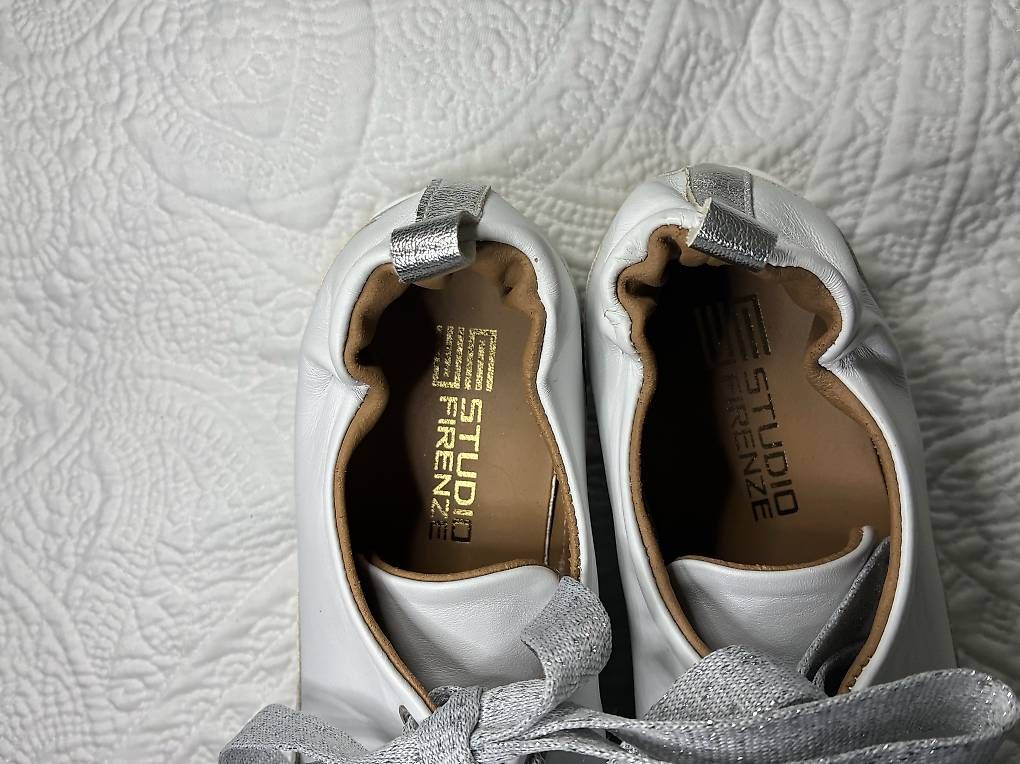 Scarpe da donna: Baskets basses **Studio Firenze** – Usato da Riaz venduto da ani_d8fx 2