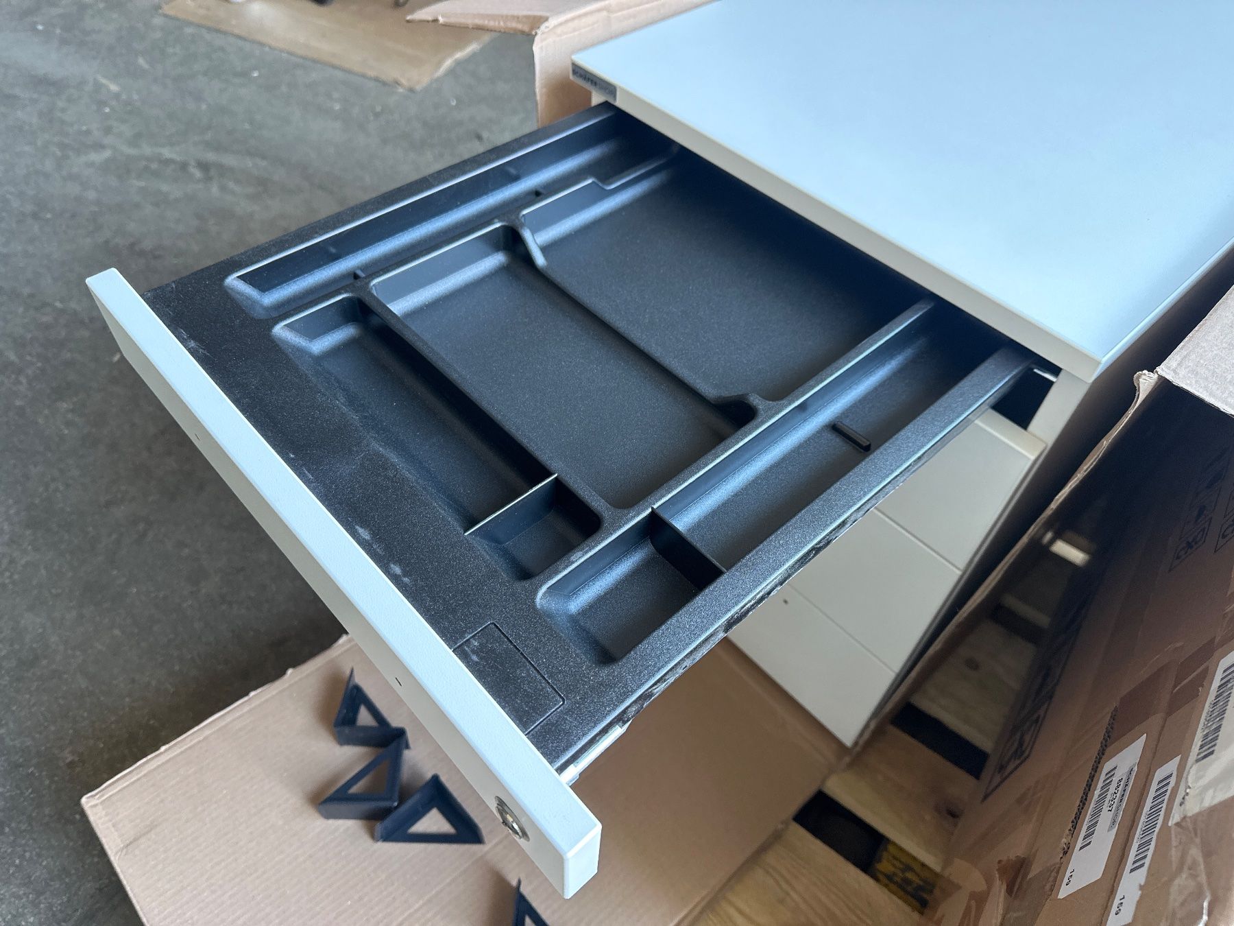 Banconi: neuer Schäfer Shop Select Rollcontainer LOGIN, 3 Schubladen, – Nuovo (secondo la descrizione) da Necker venduto da liq24 4