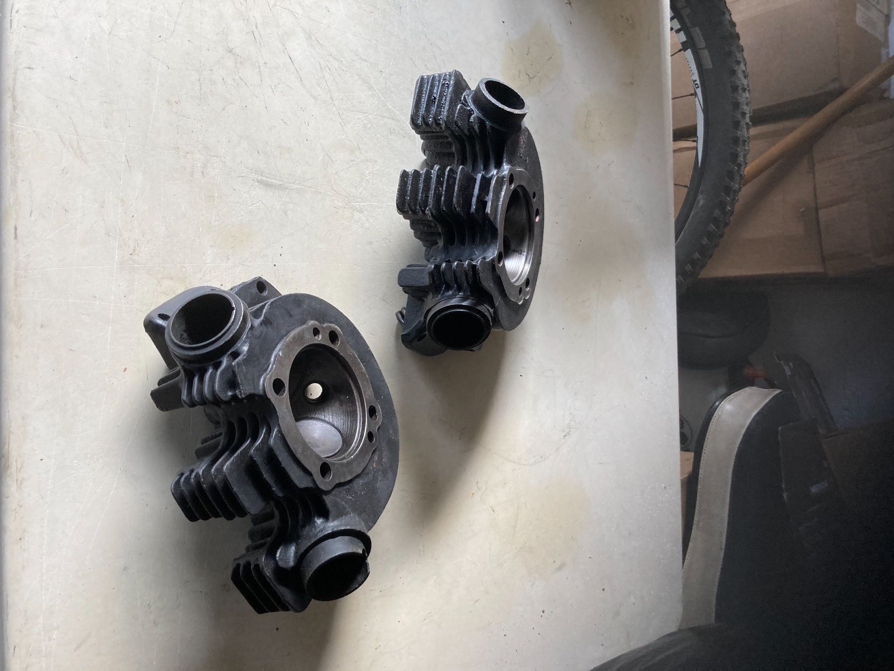 Altri prodotti elettronici: Harley Davidson Zylinderköpfe Sportster – Usato da Schötz venduto da Harley35 2