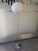 Stehlampe Leucos ähnlich Flos Globall