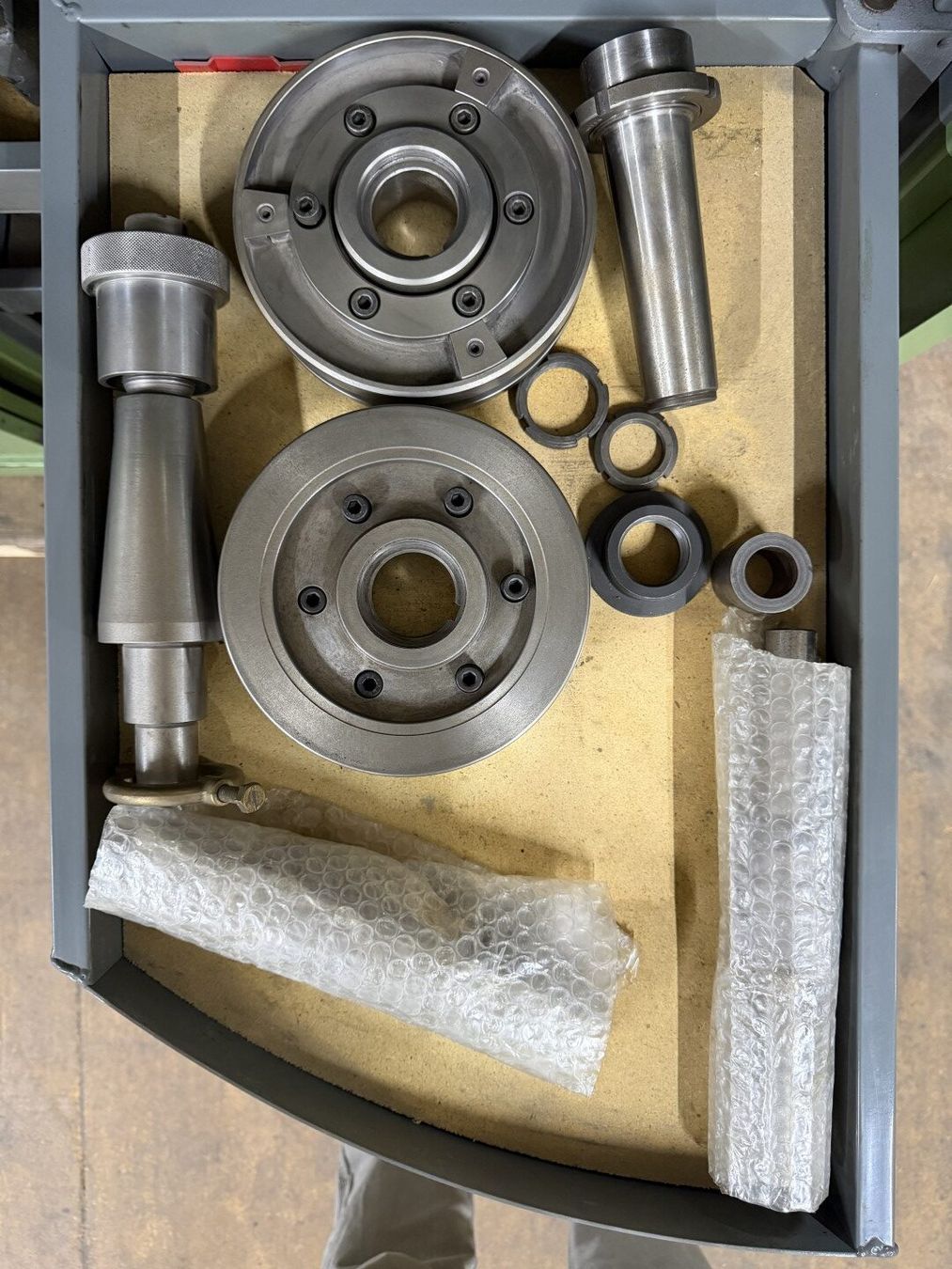 Altro per industria metallurgica: Rundschleifmaschine Kellenberger 600U – Usato da Zuchwil venduto da dragosmd-maschinen 6