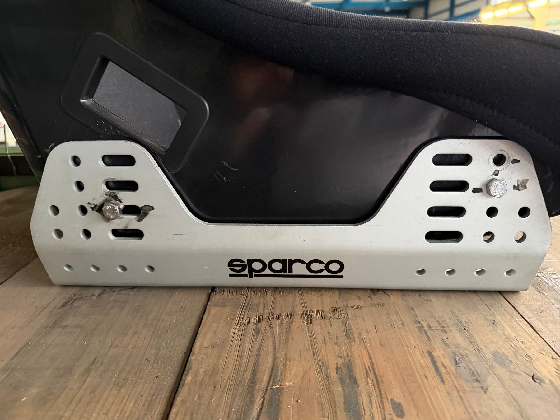 Tutti pezzi di ricambio auto: Sparco rev Sportsitz – Usato da Bottighofen venduto da Bischoff-Automobile 2