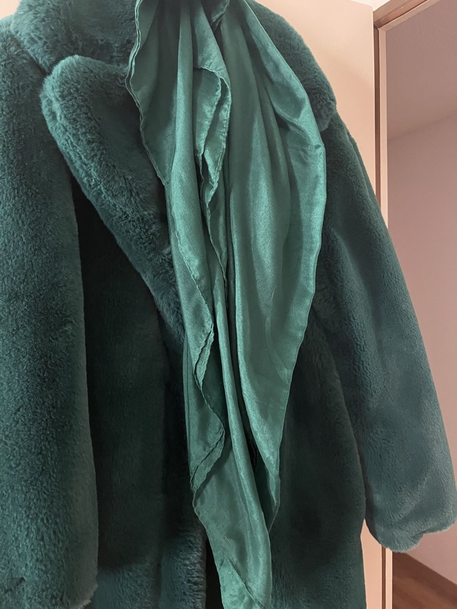 Zara Cappotti: Zara faux fur Mantel – Nuovo (secondo la descrizione) da Bern venduto da Snowtartine 4