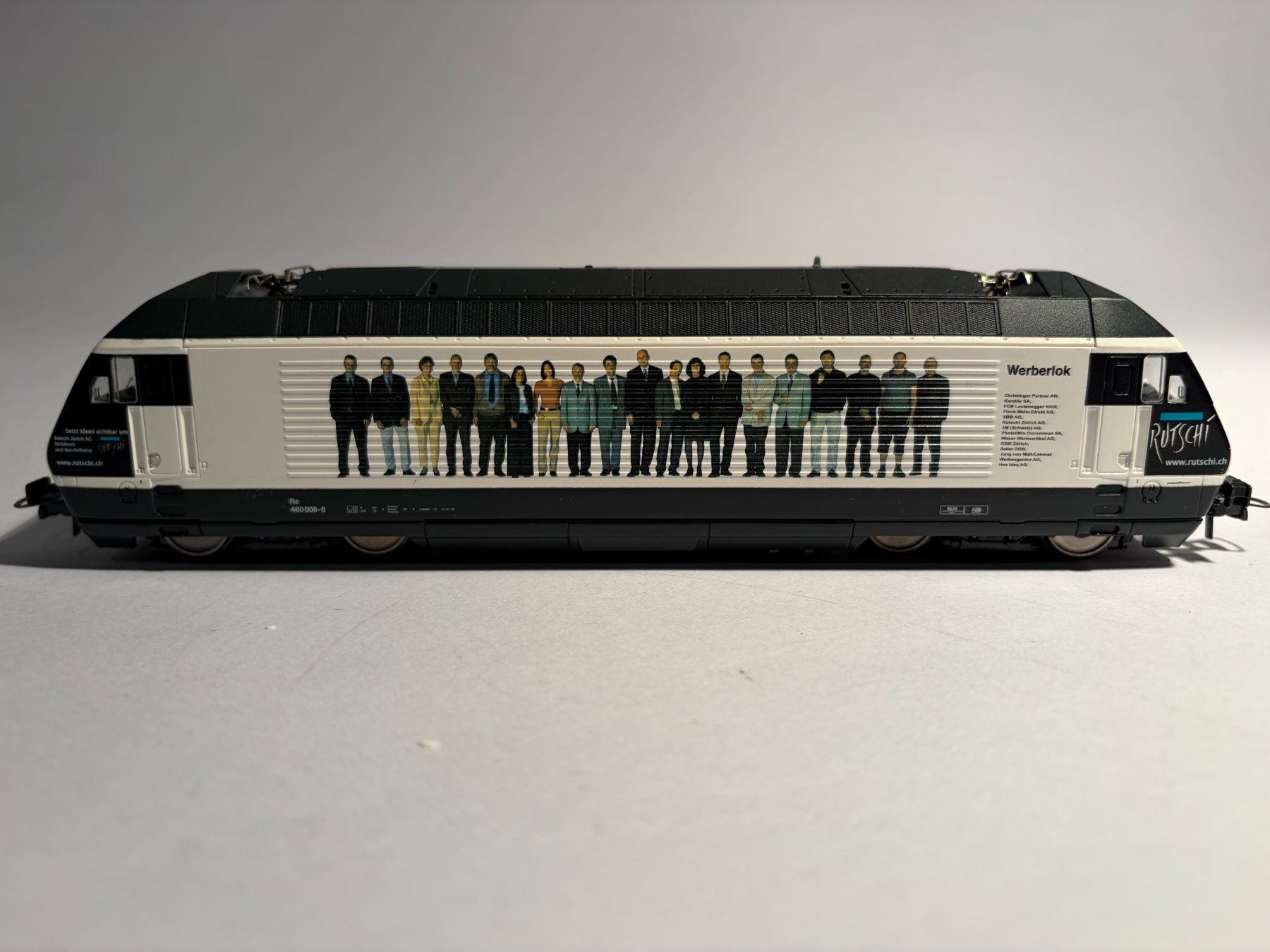 Roco Modelleisenbahnen: ROCO E-Lok SBB RE460 RUTSCHI weiss, AC Digital – Gebraucht aus Buchrain von Modellbahn11 3