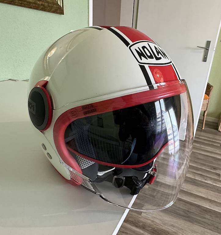 Casques & visières: Motorradhelm NOLAN – D'occasion à Nottwil par Xanuk 1