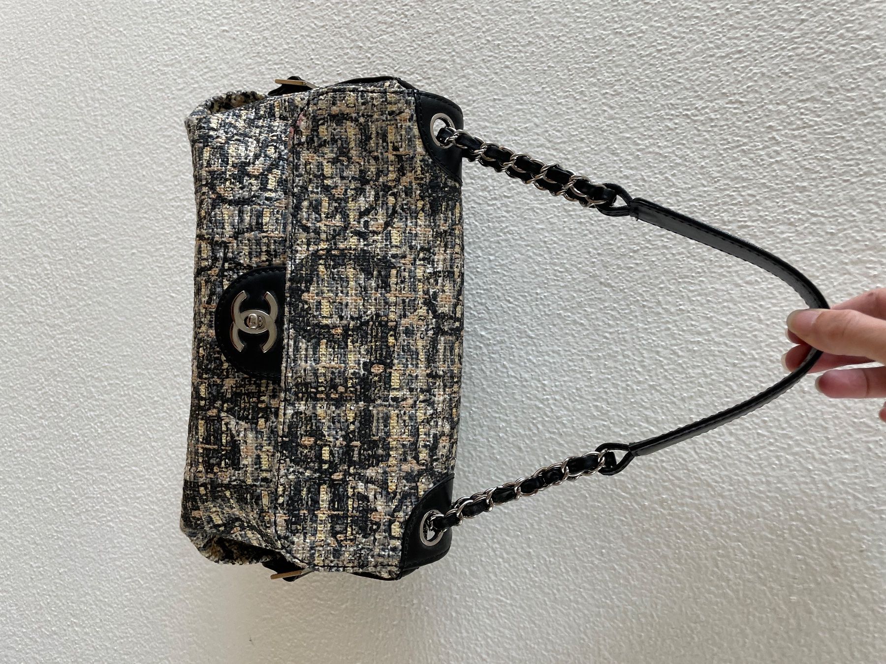 Chanel Borse da donna: Chanel Tweed Tasche – Usato da Zürich venduto da HBe 1