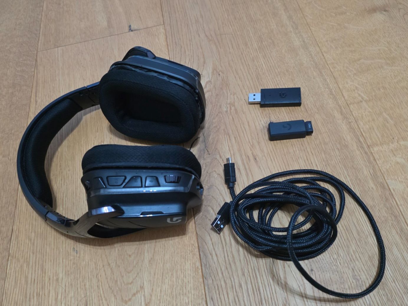 Logitech Cuffie: Logitech G933 – Usato da Märwil venduto da Heubi76