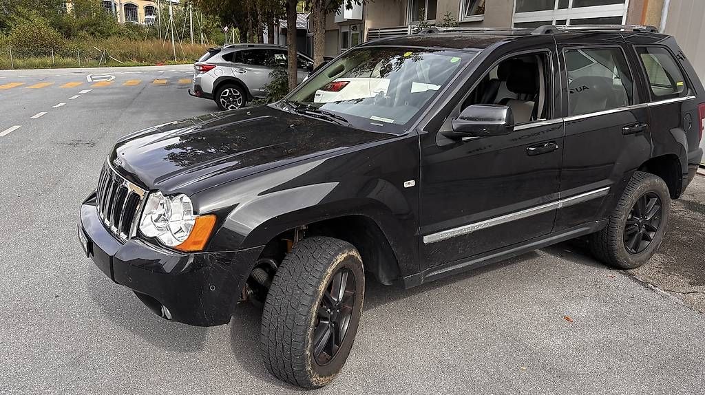 Automobili: Jeep Grand Cherokee – Usato da Glis venduto da Eschy
