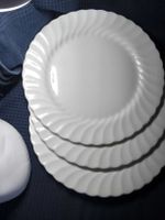 3 assiettes Wedgwood 27.5 cm