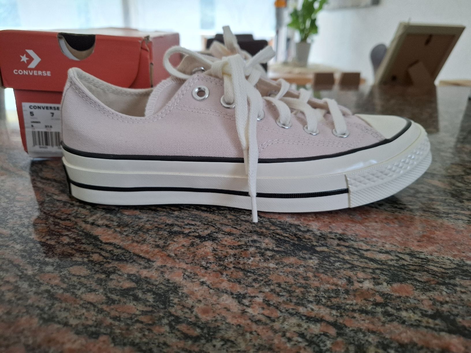 Converse Chaussures femmes: Converse gr. 37.5 – Neuf (Voir description) à Hohtenn par Babs87