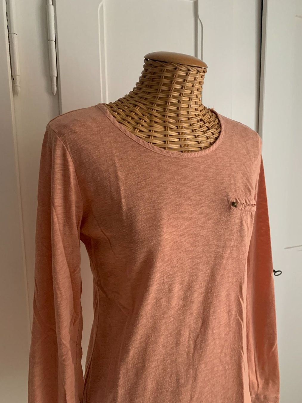 T-shirts: Langarmshirt lachsfarben - S – D'occasion à Zürich par Diazaio 1
