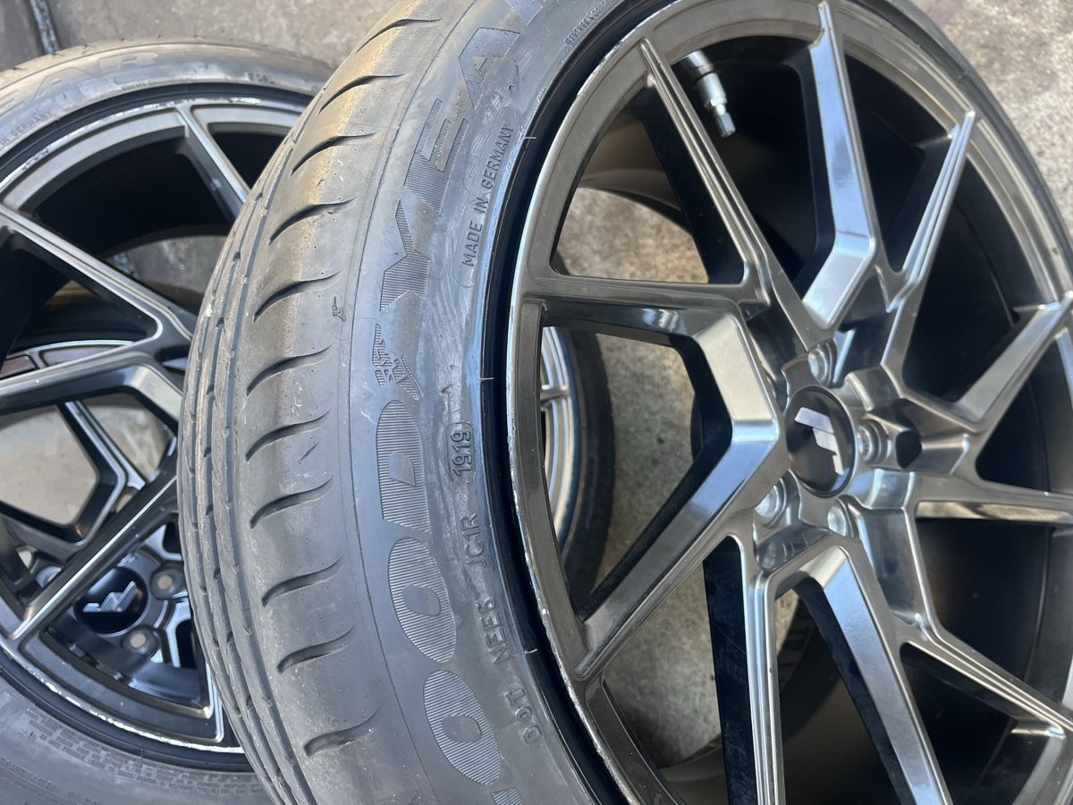 Pneumatici & Ruote complete: 19zoll 5x108 – Usato da Menziken venduto da suprisenummer1 3