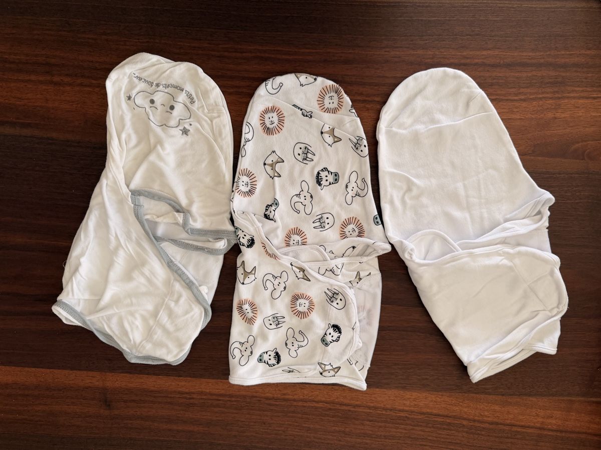 Sacs de couchage: Emmailloteuses lot de 3 – D'occasion à Lengnau BE par wal_zf7c