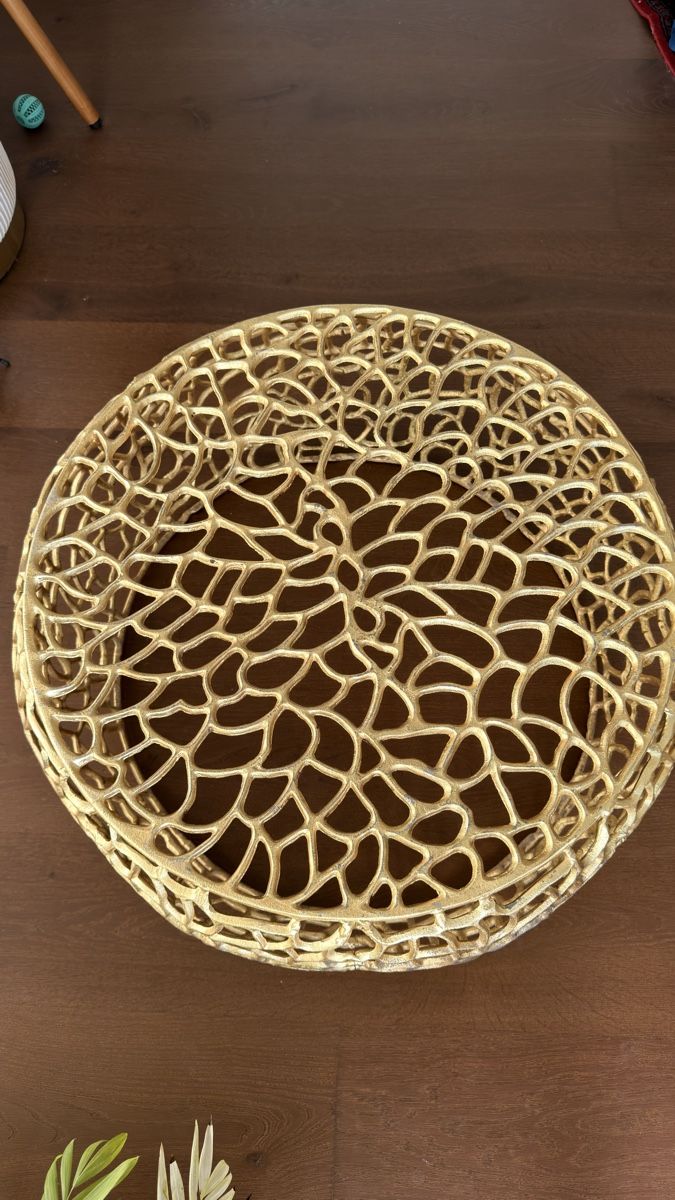 Tavoli: Design gold coffee table  – Usato da Zürich venduto da ilo_ckh7