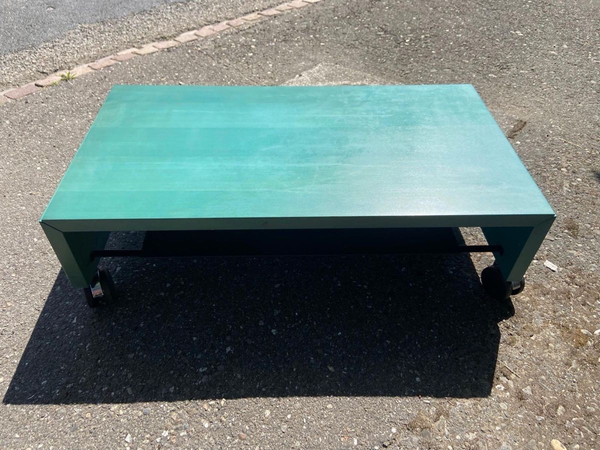 Tables: Beistelltisch für neben Sofa oder sonst – D'occasion à Aarau par Kussi2