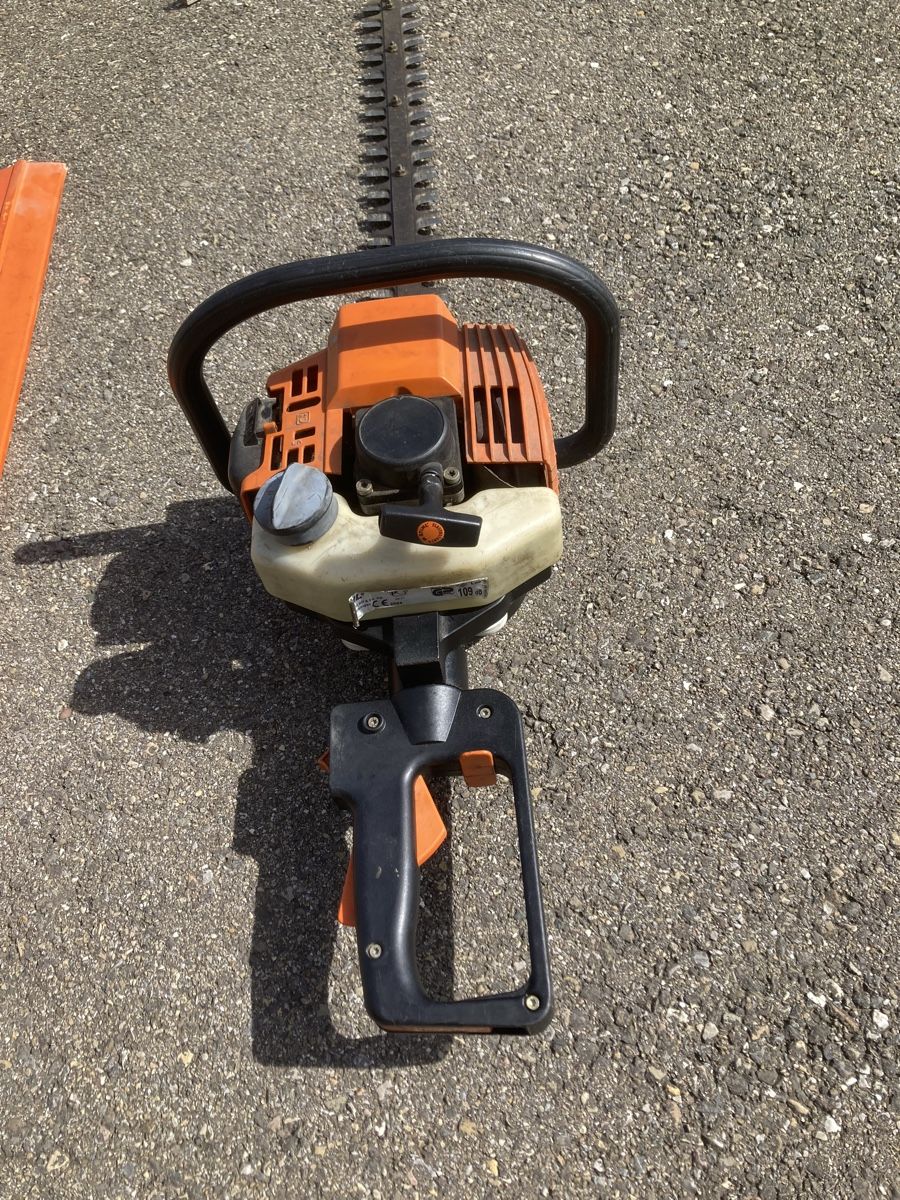 Stihl Tutte le macchine: Heckenschere Stihl hs 80 Profi  – Usato da Wetzikon ZH venduto da Rescanv6 2