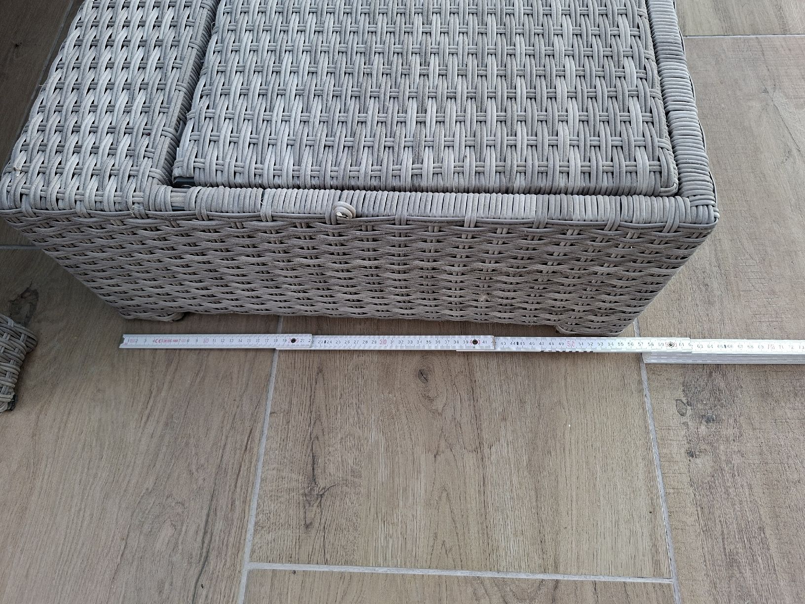 Chaises longues: Rattanliege mit Dach – D'occasion à Büsserach par Grenzstein 5