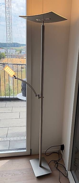 Lampade: Ständerlampe – Usato da Winterthur venduto da Lieberherr02