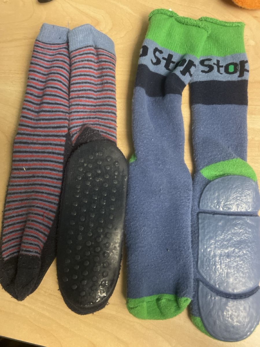 Chaussettes enfants: 2 Winter Stopper Socken  Gr.24/25 – D'occasion à Obergerlafingen par cabo4