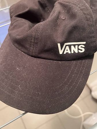 Cappellino nero VANS