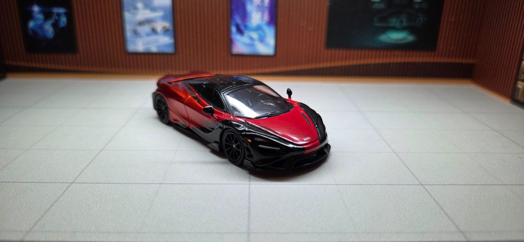 Mclaren Modellautos: Miniature McLaren 765LT 1:64 CM Model – Neu und originalverpackt aus Gland von Lydan86