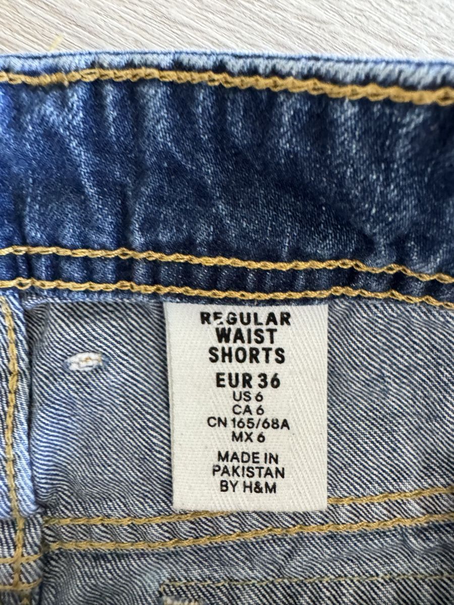 Jeans: Short bleu denim T36 – Usato da Blonay venduto da Celuna 2