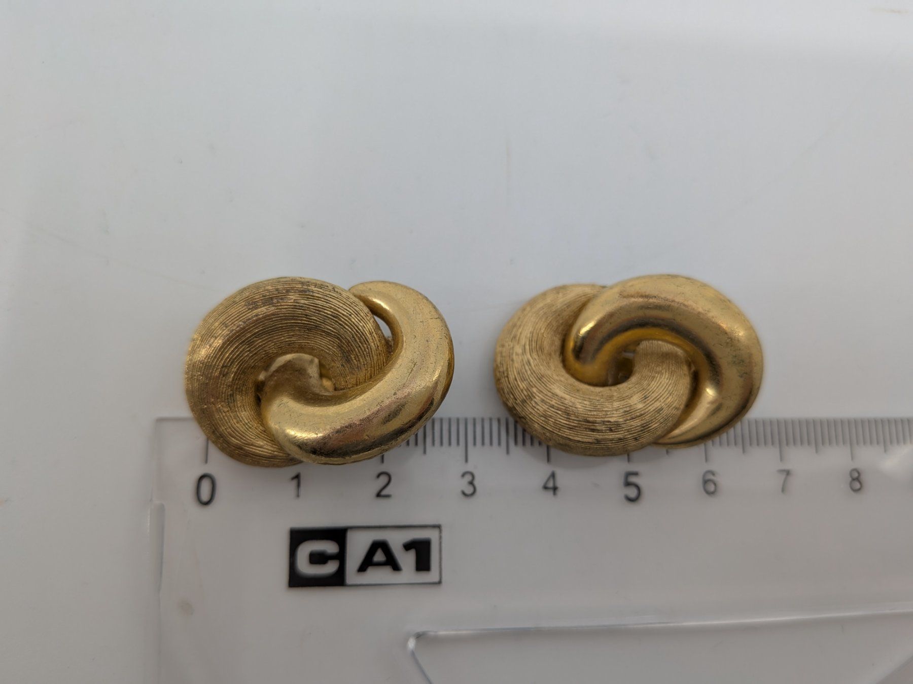Dior Ohrringe & -stecker: Christian Dior Ohrclips – Gebraucht aus Emmen von magelan 4