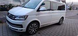 VW T6, 4x4, Standheizung, AHK 3,2 Tonnen, 7 Pl, Tisch usw.