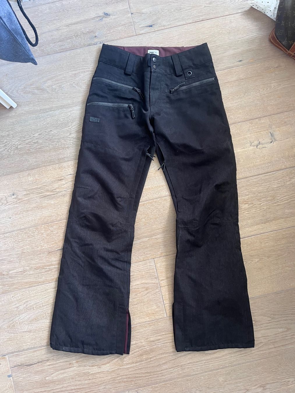 Ride Hosen: Ride Snowboardhose – Gebraucht aus Wettingen von emi_8ql9