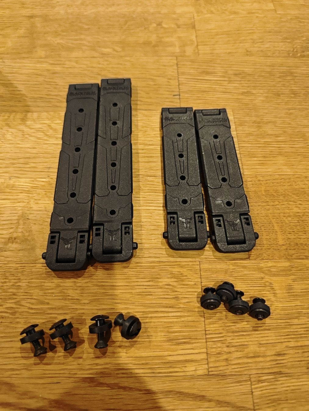 Tiro a segno: Molle-Lok von Bladetech – Usato da Wittenbach venduto da stefange