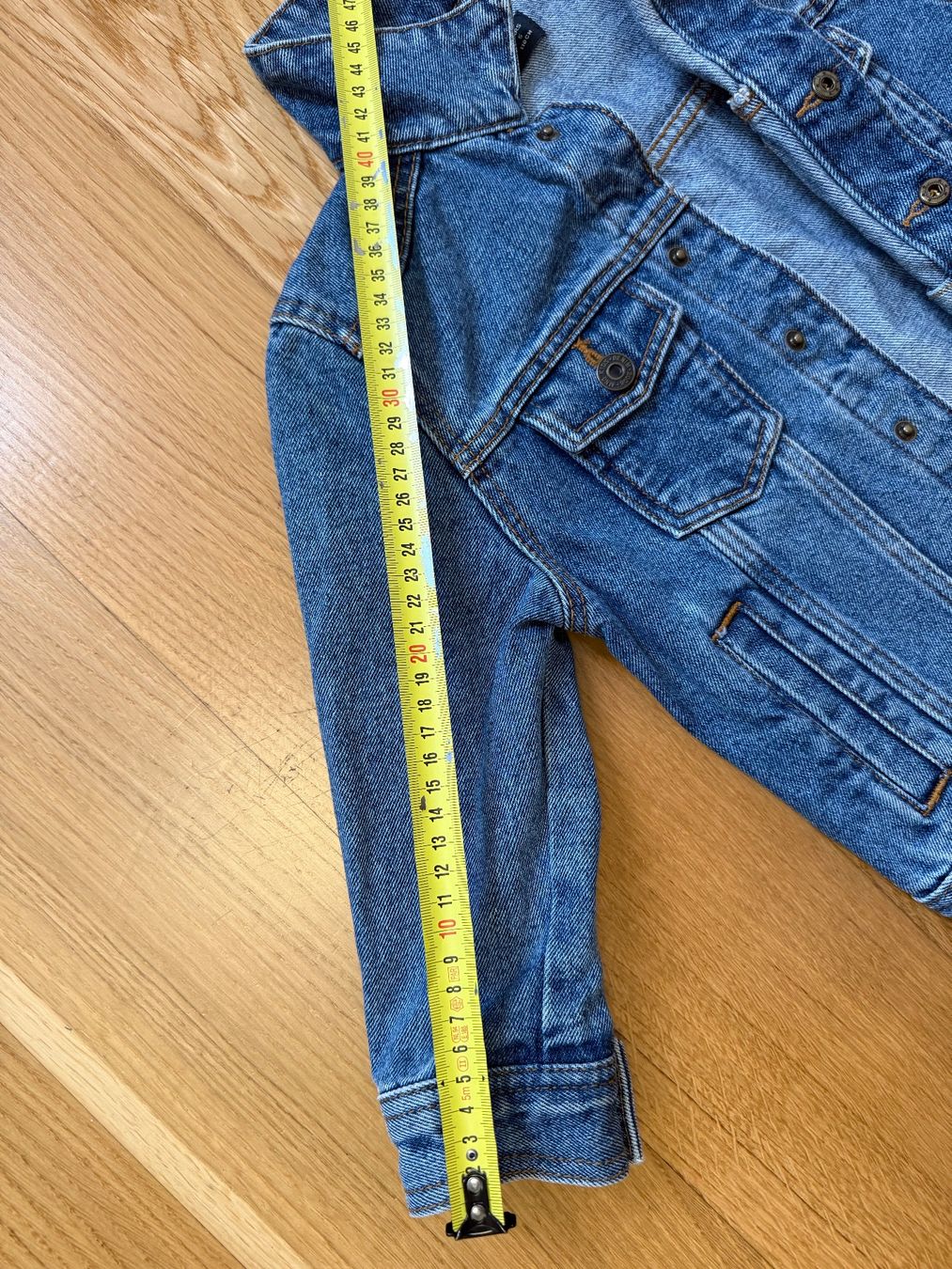 Mango Giacche & Cappotti: Jeansjacke Mango Gr. 110 (5 J) – Usato da Uetikon am See venduto da Fraufox1 3