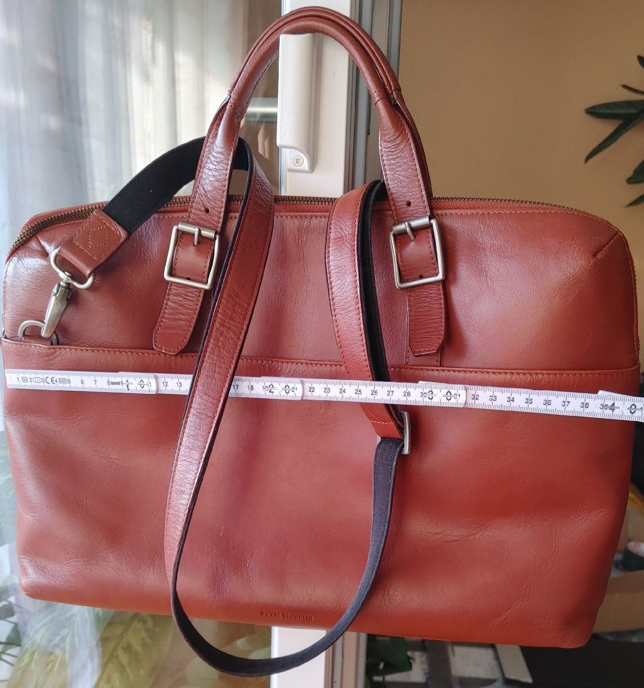 Sacs: Ledertasche "Royal RepubliQ" Businesstasche Laptoptasche – D'occasion à Grenchen par ser_bsj2 5