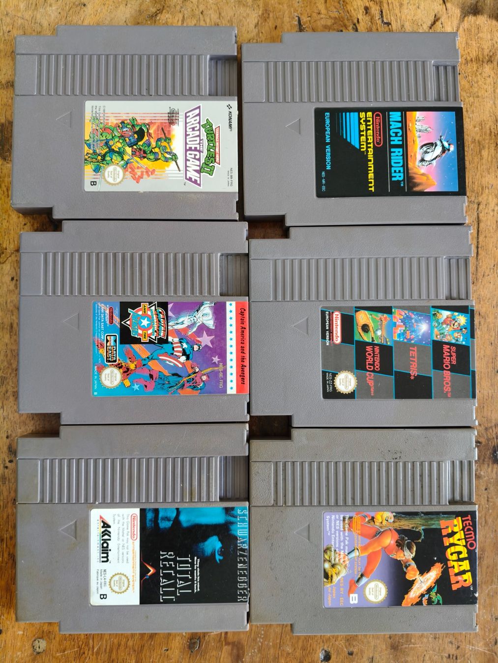 Nintendo Giochi: 6 NES Spiele – Usato da Zürich venduto da s6000