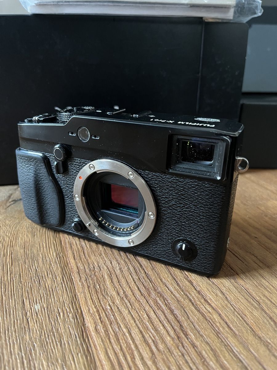 Fujifilm Fotocamera: Fujifilm X-Pro 1 – Usato da Zürich venduto da theogribouille 1