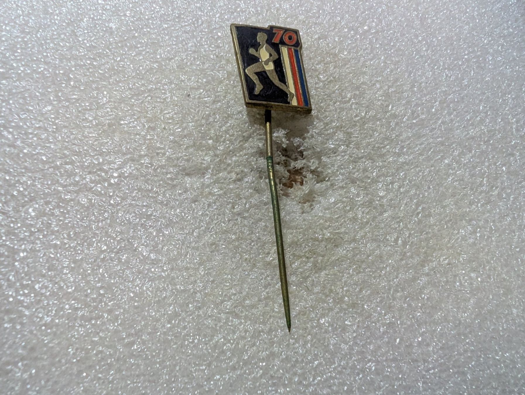 Placchette & Badge: Ansteckpin 39: – Usato da Oppligen venduto da Pin-Fall-Shop
