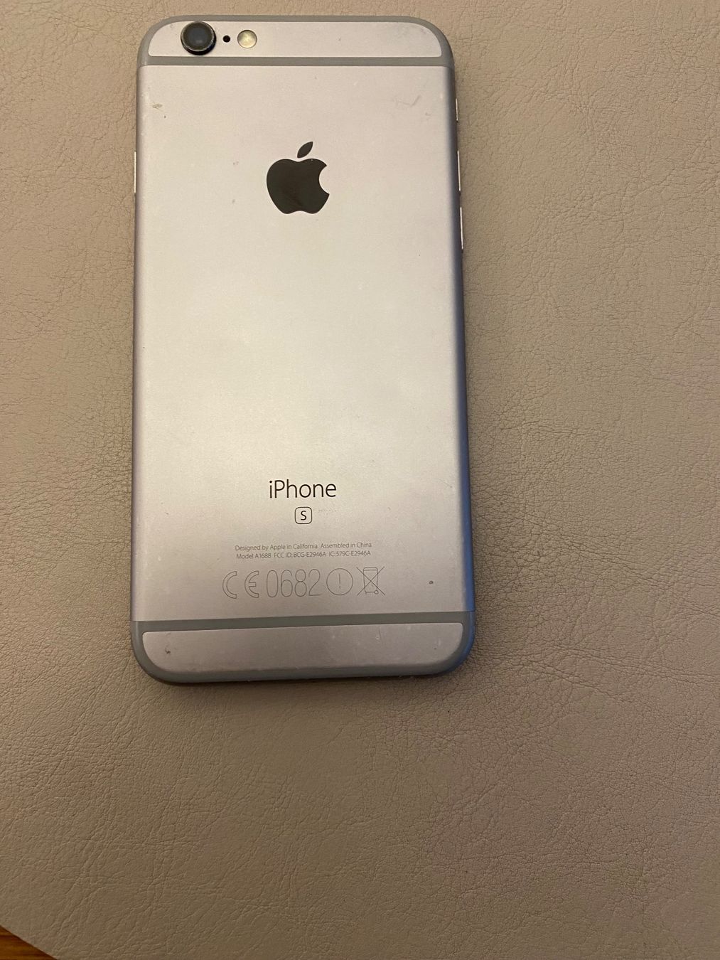 Apple Telefoni cellulari / Smartphones: IPHONE 6S – Difettoso da Adliswil venduto da Busys 1